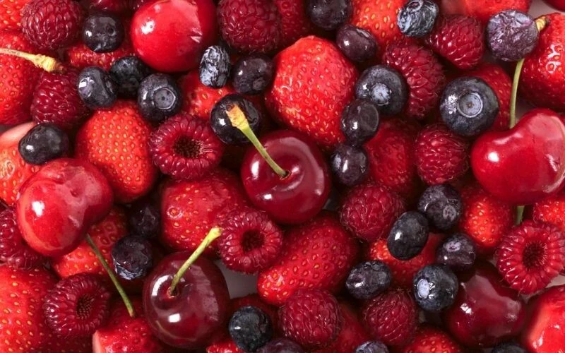 Harwardlı uzmandan şaşırtıcı araştırma: Sık sık acıktıran bu 4 besin beyninizi ele geçiriyor!