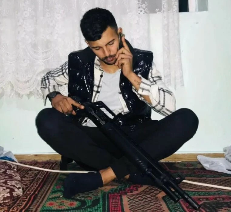 TETİKÇİ ŞAKİR HÜSÜNBEY