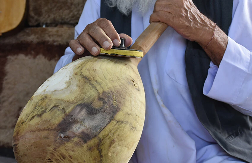 Iraklı Yezidiler terör örgütü PKK nedeniyle evine dönemiyor