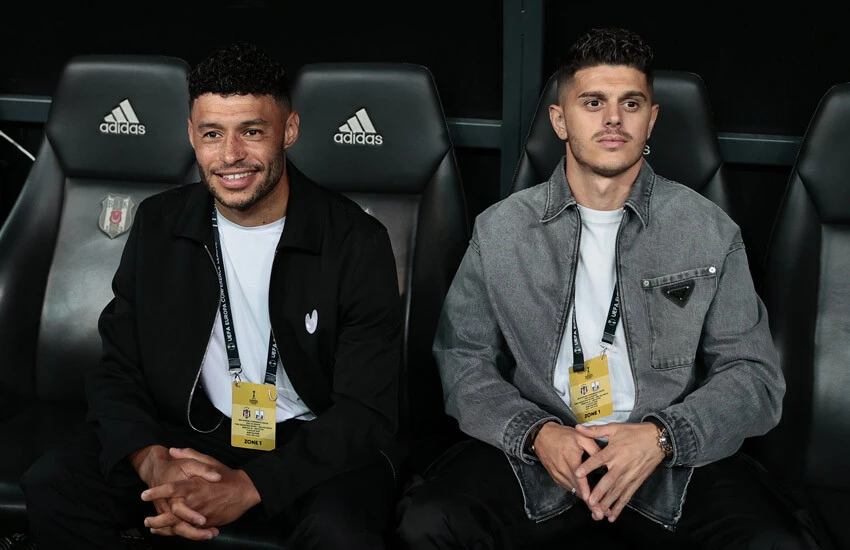 İlk yarı siyah; ikinci yarı beyaz! Beşiktaş, Avrupa Konferans Ligi'nde play-off'ta