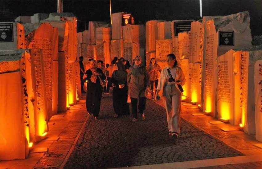 17 Ağustos 1999 Marmara Depremi'nin 24. yıl dönümü