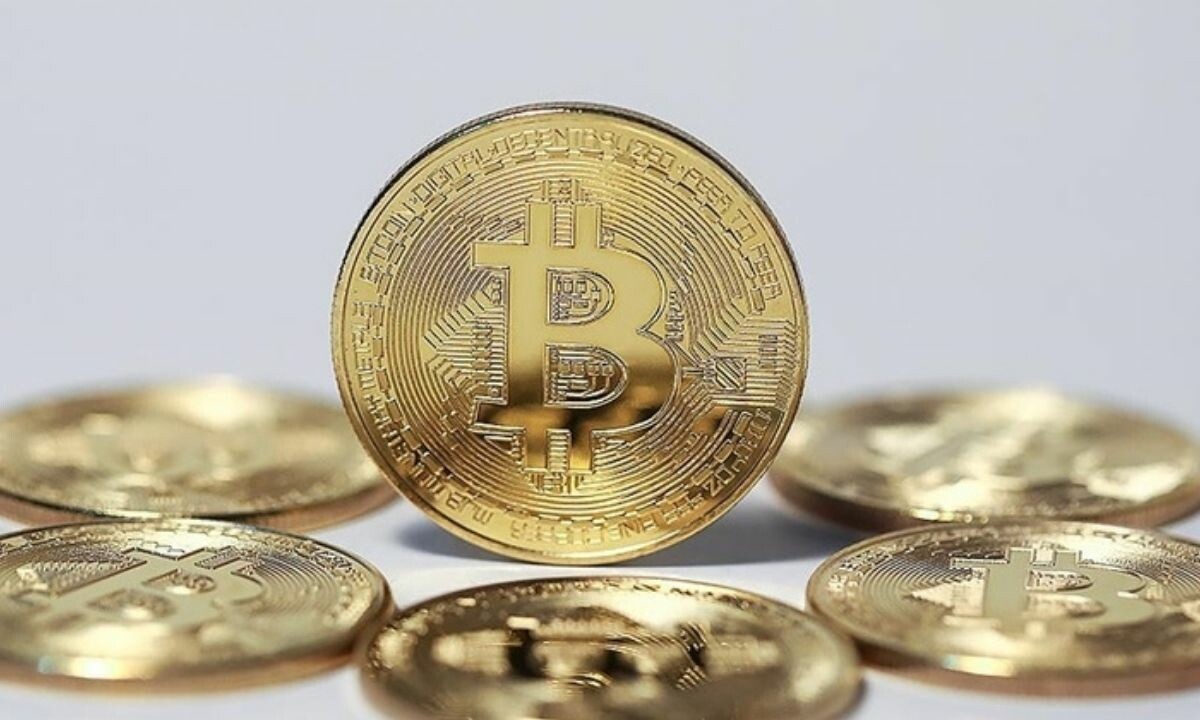 Bitcoin çakıldı, kriptolar bir bir eriyor! Son iki günde 68,1 milyar dolar değer kaybetti