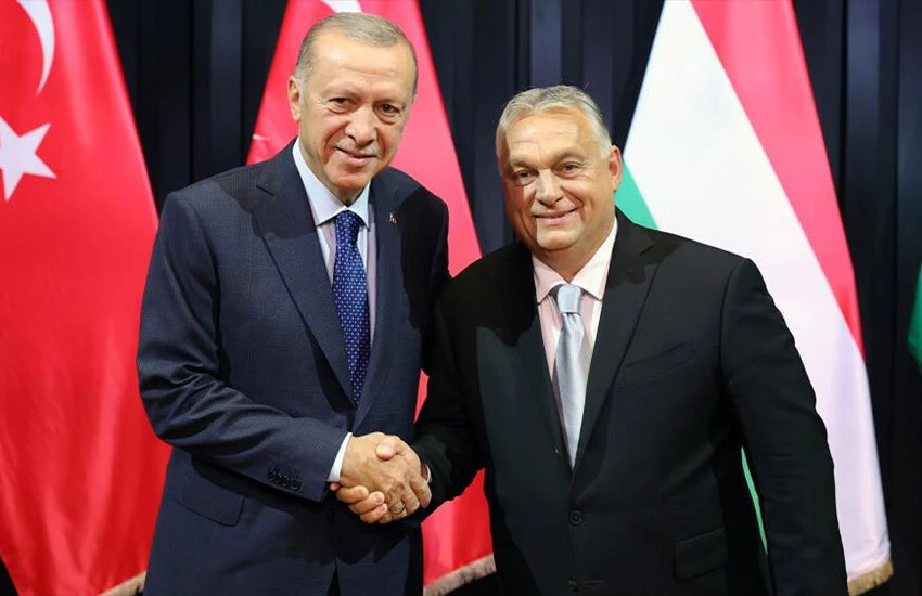 rdoğan, Macaristan Başbakanı Orban ile görüştü.