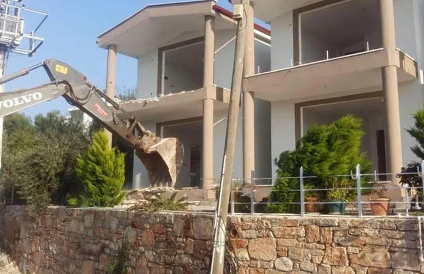 Kaçak konutu sorunu kentsel dönüşümün önündeki en büyük engel olarak değerlendiriliyor.