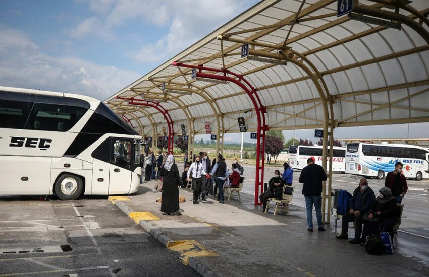 Şehirler arası ulaşımda zam furyası! Sektör temsilcileri anlattı: Maliyetler sürekli artıyor