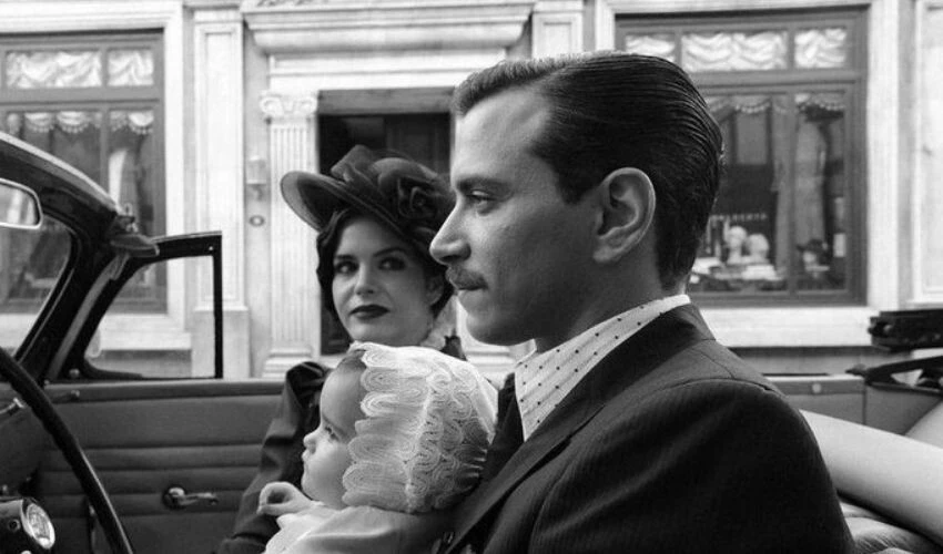 Pera Palas'ta Gece Yarısı'nın yıldızı Selahattin Paşalı kızı ve eşiyle aynı dizide