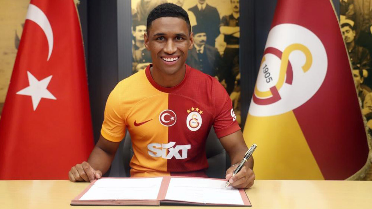 Galatasaray, Tete&#039;nin lisansını çıkardı