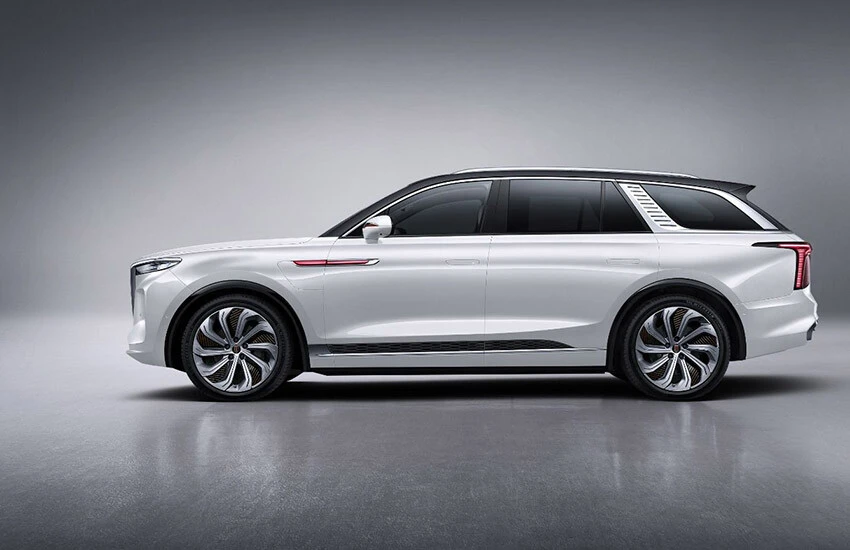 HONGQI E-HS9 8 milyon TL'den satışa sunuluyor.