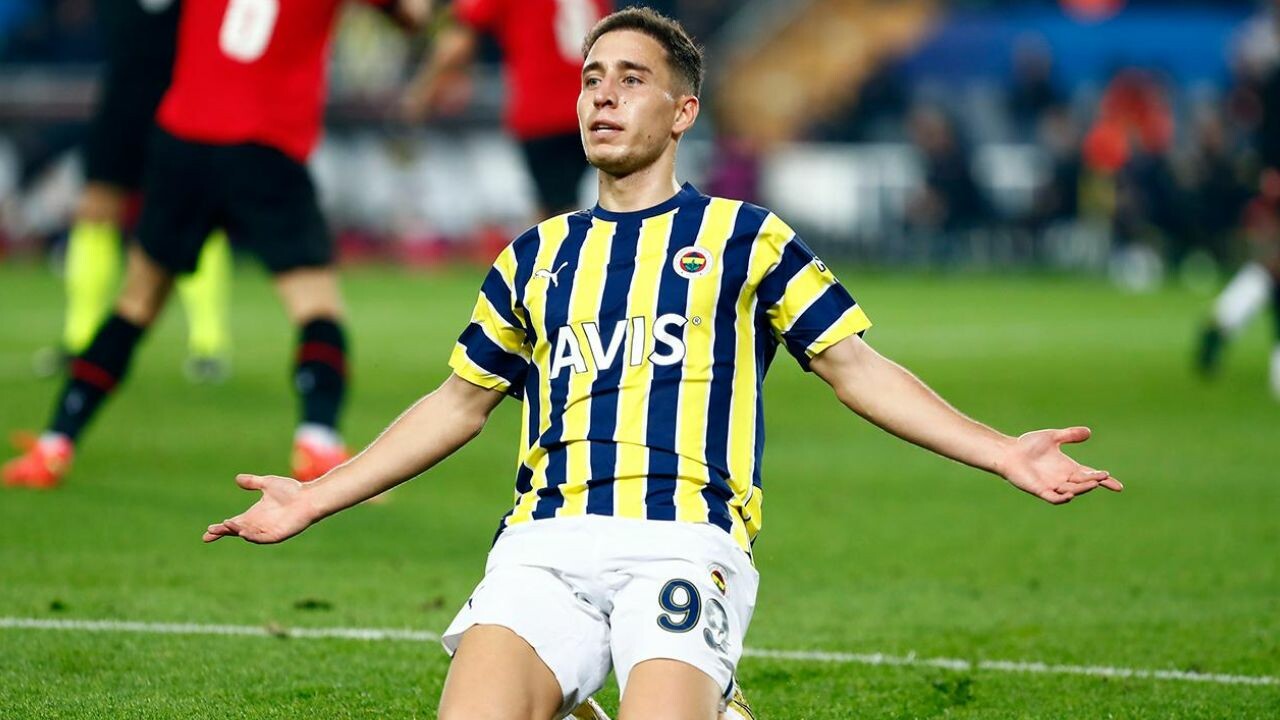 Fenerbahçe&#039;ye Emre Mor piyangosu: İtalya&#039;dan dev teklif!