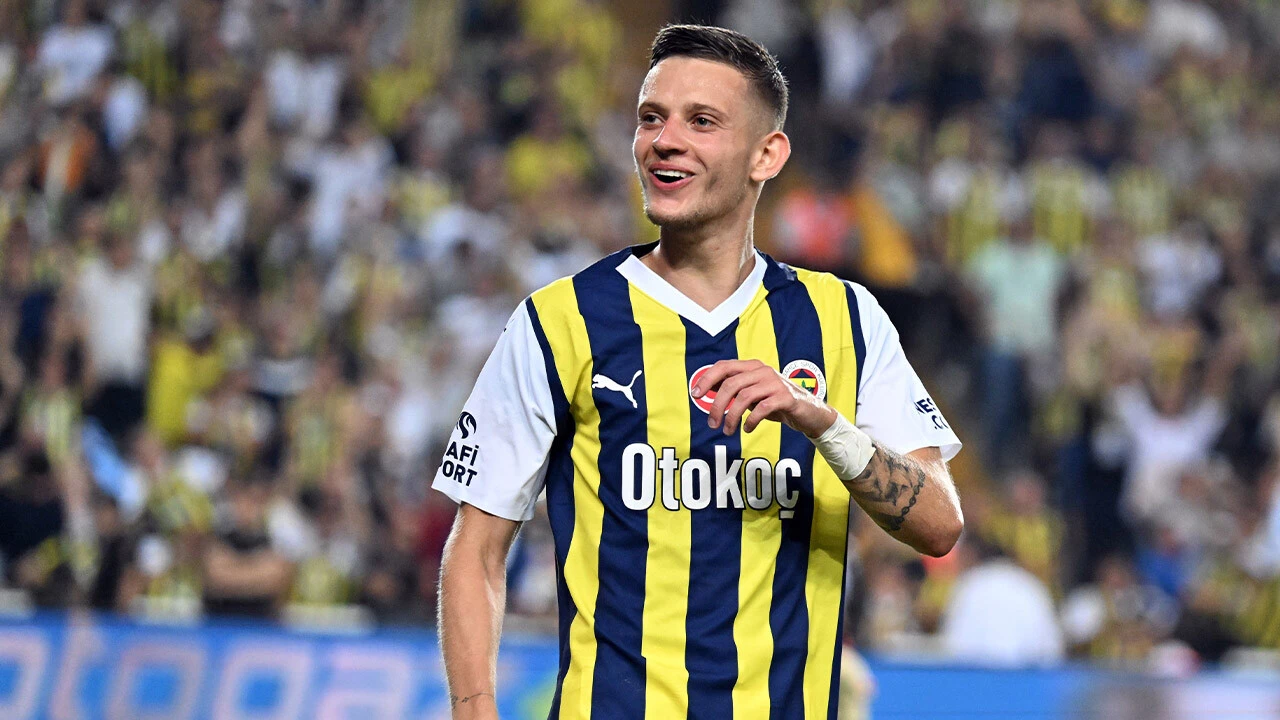 Avrupa'dan Fenerbahçe'ye yakın takip: Hedefte Szymanski var