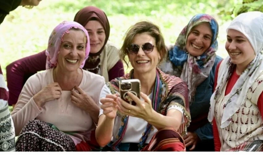 Ben Bu Cihana Sığmazam setine yoğun ilgi! Karadeniz'de çekimler durma noktasına geldi