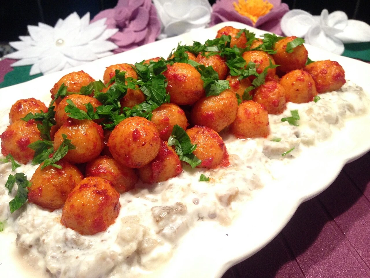 Aklınızda bulunsun! Bulgur köftesini böyle pişirirseniz tadan kıymalı köfte sanıyor…