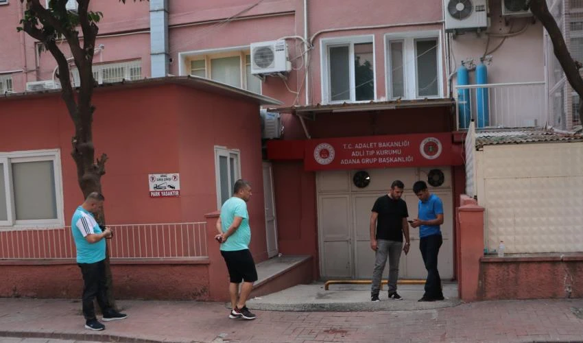 55 yıllık eşini sırtından vurdu: 1 saat boyunca ölmesini bekledi