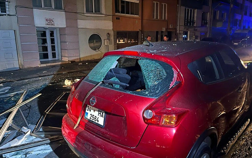 Eskişehir’de korkutan patlama! Araçların camları kırıldı: 1 ölü