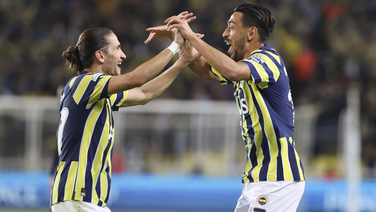 Fenerbahçe&#039;de bir ayrılık daha: Yıldız oyuncu veda ediyor!