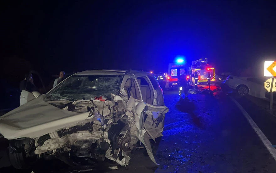 Kapadokya'da katliam gibi kaza! Cip ile otomobil çarpıştı: 4 ölü, 2 yaralı