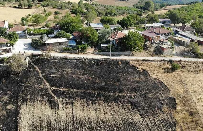 AFAD), Çanakkale’de yaşanan orman yangınları sonrası yüzlerce aileye yardım yapılacağını açıkladı