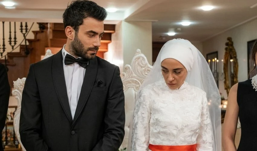 Kızılcık Şerbeti izleyicisi bu durumdan pek hoşlanmayacak! İstenmeyen karakter geri dönüyor