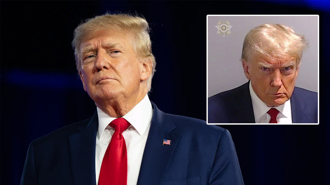 ABD&#039;nin eski Başkanı Donald Trump canlı yayında yargılanacak