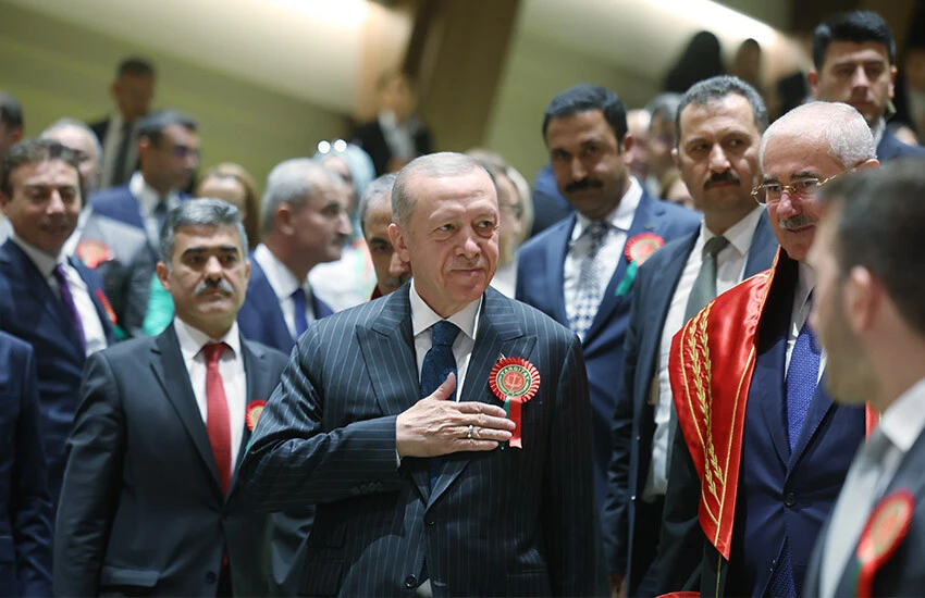 Cumhurbaşkanı Erdoğan'dan sivil anayasa çağrısı: Gelin 'darbe anayasası' ayıbından kurtulalım