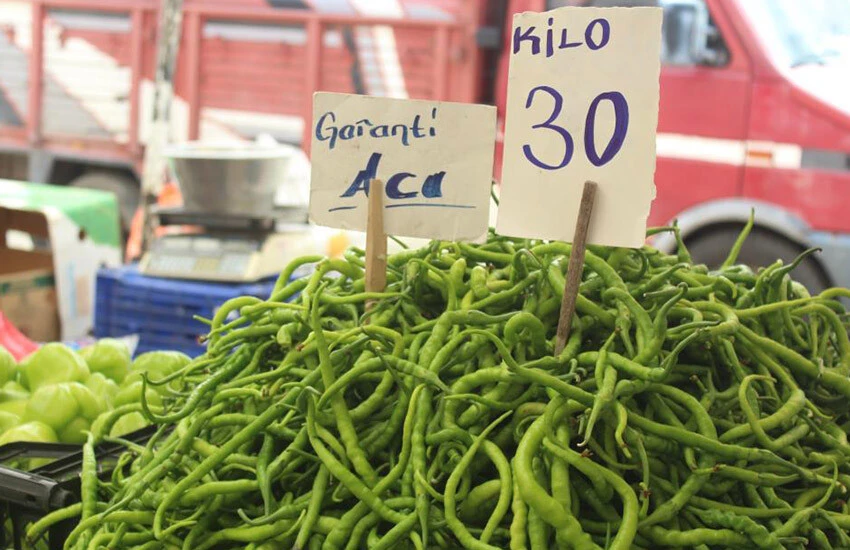 Turşuluk biberin fiyatı 20-40 TL arasında değişiyor.