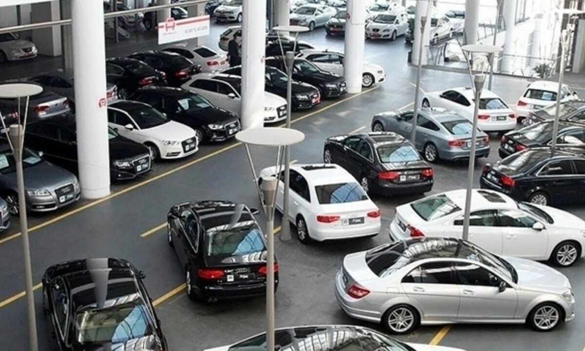 Araç satışlarında rekor! Ağustosta zirveyi gördü, tercih otomatik ve benzinliden yana oldu