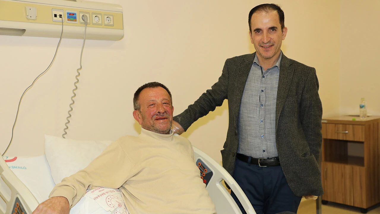 Burun kaşıntısıyla hastaneye gitti, başına gelenler şoke etti