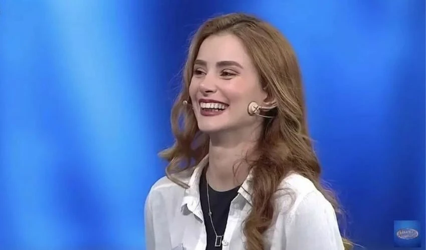 Müge Anlı'nın kızı meğerse yarışmaya katılmış! Annesine olan benzerliği dikkat çekti