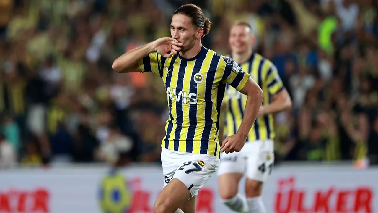 Fenerbahçe’de sürpriz Crespo kararı! Portekizli futbolcu ile &#039;devam&#039;