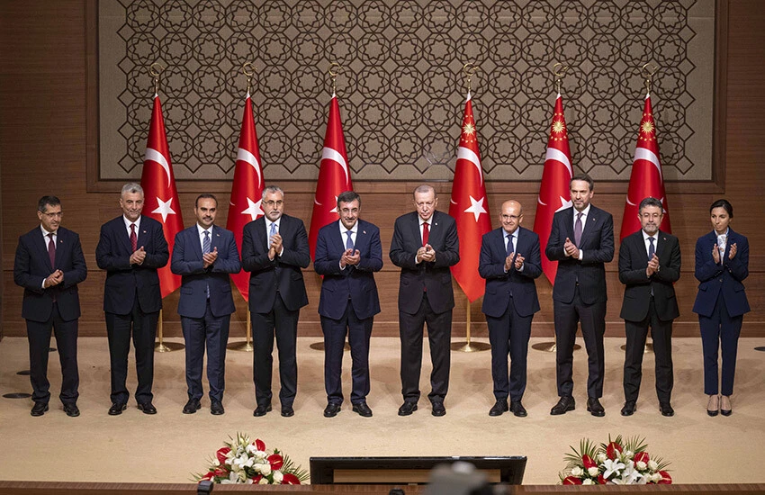 Son dakika! Cumhurbaşkanı Erdoğan OVP'yi açıkladı: Enflasyon, gelir ve büyümede hedeflerimize ulaşacağız