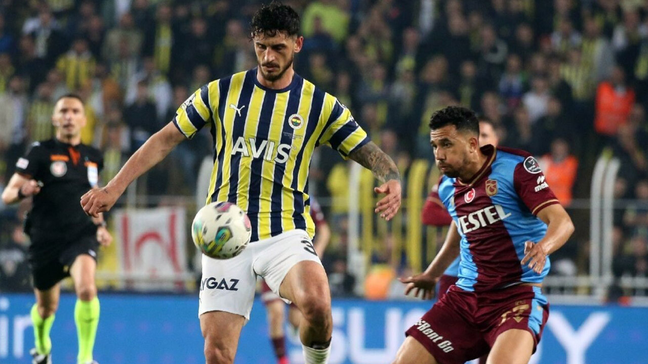 Fenerbahçe’de bir ayrılık daha kapıda: Samet Akaydın yolcu