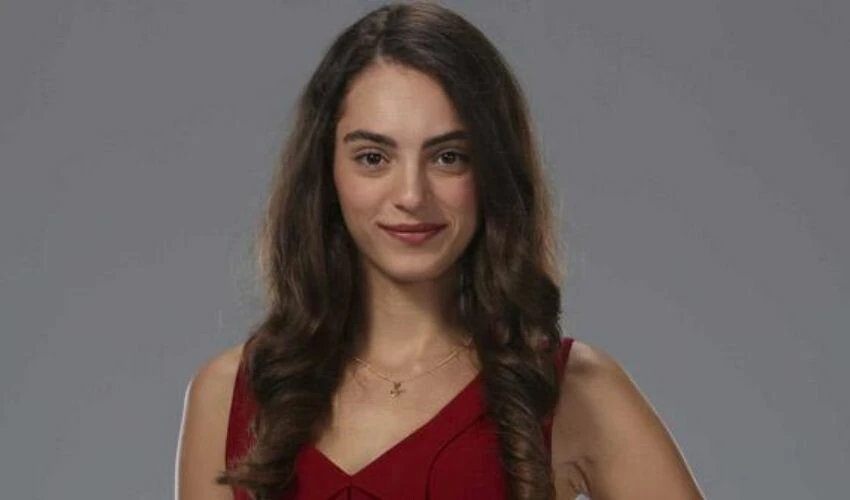 İyilik dizisinin en sevilmeyen karakteriydi! Adım Farah'daki rolü ters köşe olacak