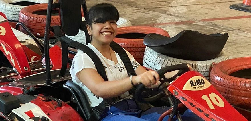 Go-kart faciası! Eğlenmek için bindi, saçı tekere dolanınca dehşeti yaşadı! Kafa derisi...