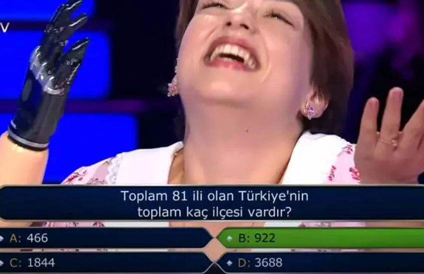 Kim Milyoner Olmak İster'de nefes kesen gece! Rabia Birsen Güvercin 1 milyon TL'lik ödülün sahibi oldu!