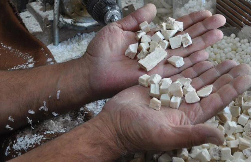 Canlı gibi nefes alıyor! Turistler lületaşını almak için Eskişehir’e akın ediyor