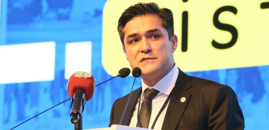 İYİ Parti'nin İstanbul ve Ankara için düşündüğü isimler ortaya çıktı! Yalova'da 'İnce' detayı dikkat çekti... İşte kulisleri hareketlendiren iddia