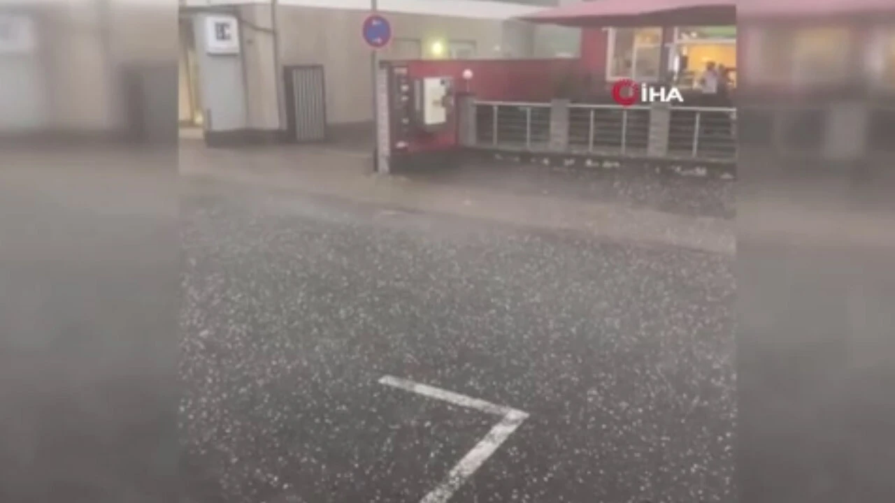 Almanya'yı da şiddetli fırtına ve dolu vurdu: 1 kişi öldü