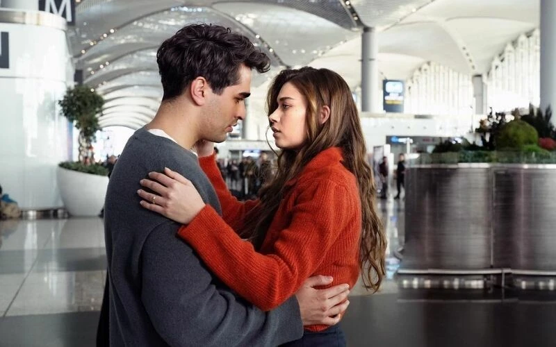 Afra Saraçoğlu ile Mert Ramazan Demir arasında neler oluyor? Gerçek ortaya çıktı…