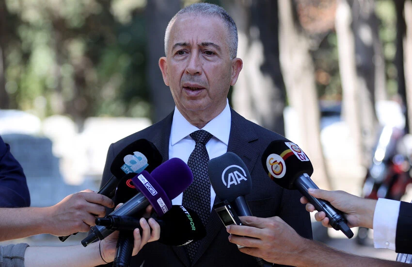 'Taçsız Kral' Metin Oktay, vefatının 32. yıl dönümünde kabri başında anıldı