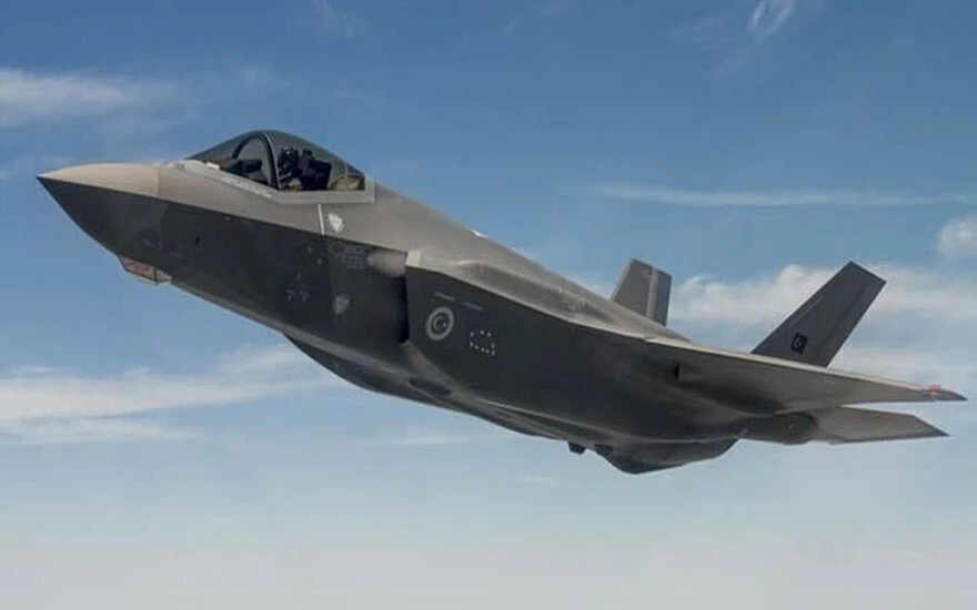 Danimarka, F-16 filosunun yerine F-35'leri getirdi