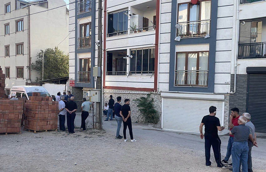 Bursa Uyuşturucu kullandığı iddia edilen genç dehşet saçtı.