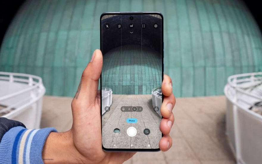 Motorola Edge 40 Neo tanıtıldı: 50 Megapiksel kamera, 144 Hz ekran ve dahası!