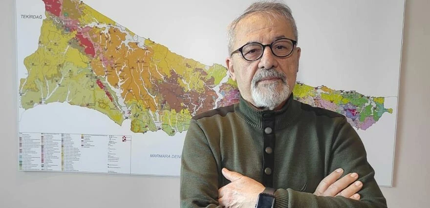 Naci Görür'den korkutan uyarı! 'Vaktimiz daralıyor' dedi, 7 üzeri depreme işaret etti