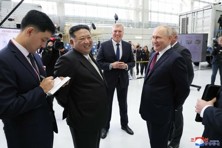 Putin'den Kim Jong-un'a hediye! Kremlin'den Kuzey Kore ile iş birliğine vurgu