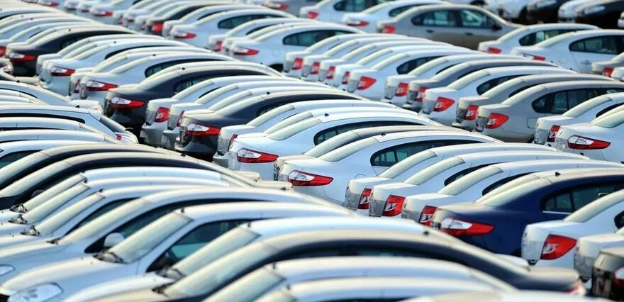 İkinci el otomobilde yeni dönem! Piyasadan çekildiler, fiyatlar yüzde 4 düştü...