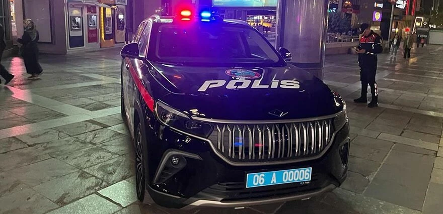 Togg polis aracı oldu, vatandaştan yoğun ilgi gördü!