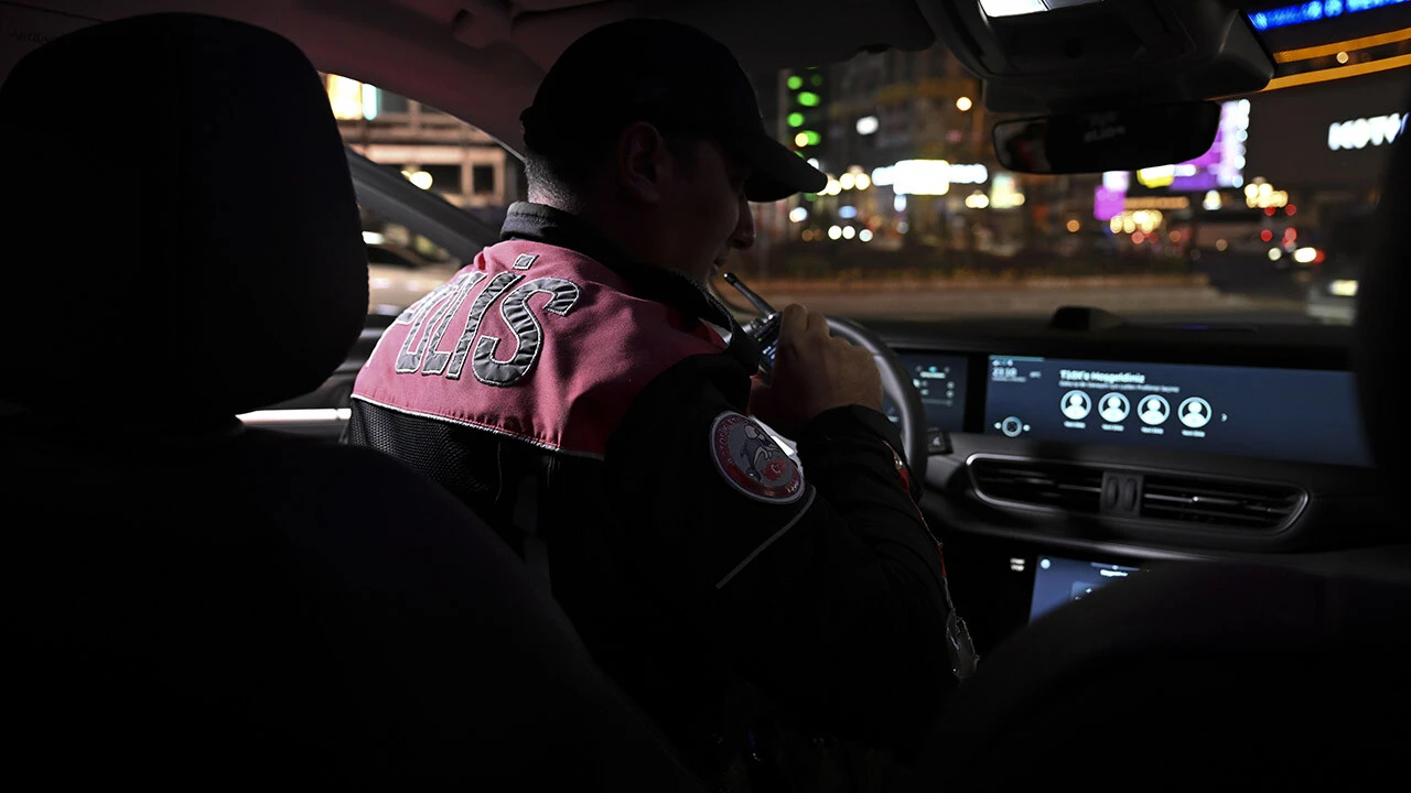 Togg polis aracı oldu, vatandaştan yoğun ilgi gördü!