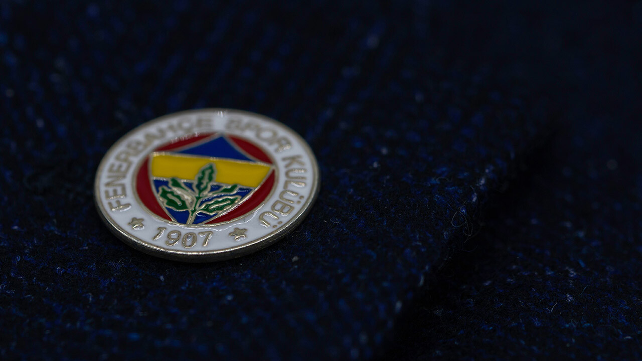 Fenerbahçe’den zehir zemberek açıklama: Adımızı ağzına almadan birkaç kez düşünsün