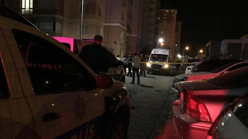 Konya’da dehşet! 2 genç kız sevgililerine mesaj atıp aşağı atladı...