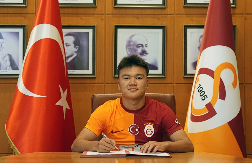 Galatasaray'da yeni imza! Almazbekov artık profesyonel